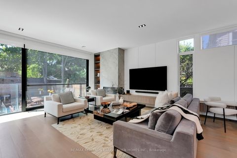 Photo 12 at 52 Elmsthorpe Avenue, Forest Hill South, Toronto