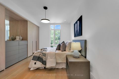 Photo 27 at 52 Elmsthorpe Avenue, Forest Hill South, Toronto