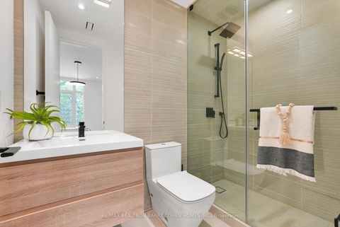 Photo 29 at 52 Elmsthorpe Avenue, Forest Hill South, Toronto