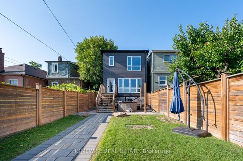 Photo 38 at 17 Earnscliffe Road, Oakwood Village, Toronto