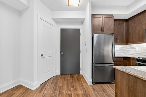 Photo 7 at 308 - 1 Old Mill Drive, Swansea, Toronto