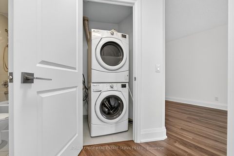 Photo 22 at 308 - 1 Old Mill Drive, Swansea, Toronto