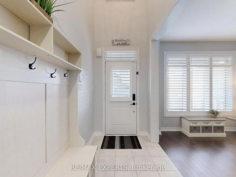 Photo 2 at 1002 Cole Street, Alcona, Innisfil