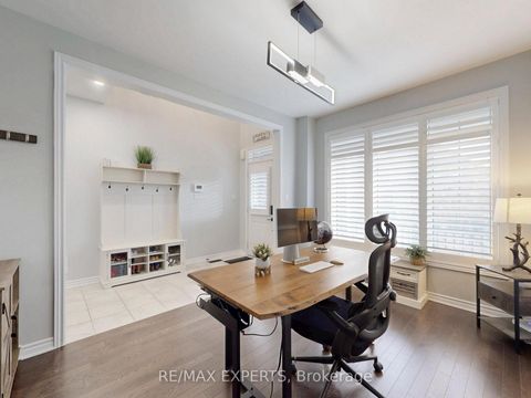 Photo 10 at 1002 Cole Street, Alcona, Innisfil