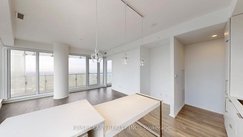 Photo 15 at 5702 - 197 Yonge Street, Yonge Corridor, Toronto