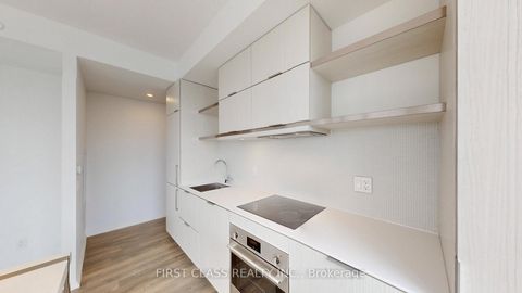 Photo 17 at 5702 - 197 Yonge Street, Yonge Corridor, Toronto