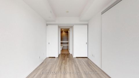 Photo 21 at 5702 - 197 Yonge Street, Yonge Corridor, Toronto