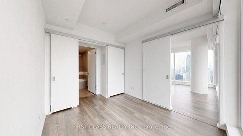 Photo 22 at 5702 - 197 Yonge Street, Yonge Corridor, Toronto