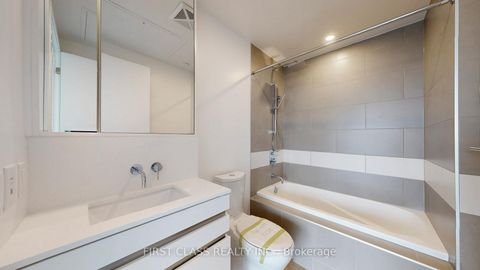 Photo 23 at 5702 - 197 Yonge Street, Yonge Corridor, Toronto