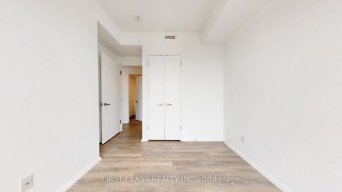 Photo 31 at 5702 - 197 Yonge Street, Yonge Corridor, Toronto