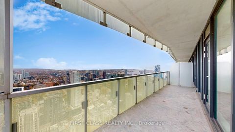 Photo 38 at 5702 - 197 Yonge Street, Yonge Corridor, Toronto