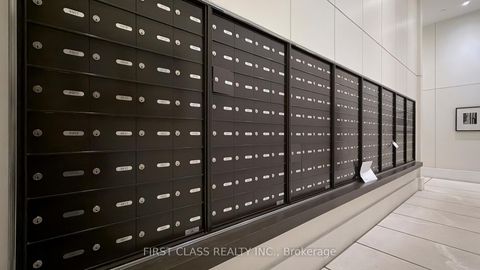 Photo 43 at 5702 - 197 Yonge Street, Yonge Corridor, Toronto