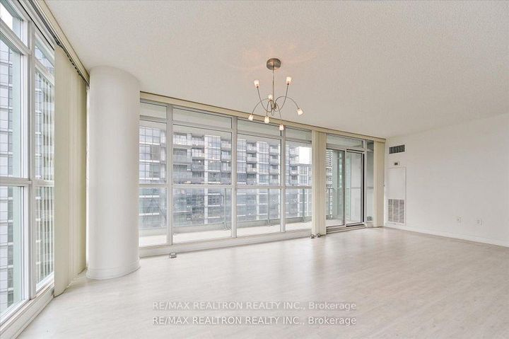 Photo 17 at 1110 - 15 Singer Court, Bayview Village, Toronto