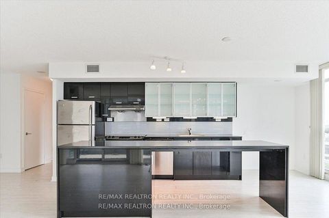 Photo 13 at 1110 - 15 Singer Court, Bayview Village, Toronto