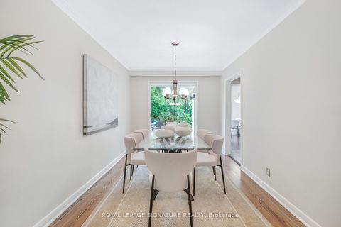 Photo 5 at 16 Revcoe Drive, Newtonbrook East, Toronto