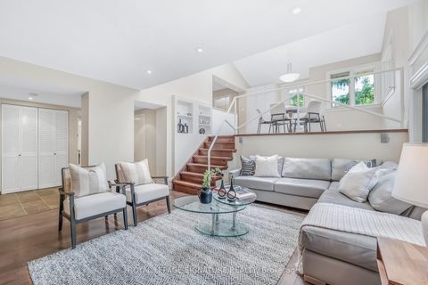 Photo 15 at 16 Revcoe Drive, Newtonbrook East, Toronto