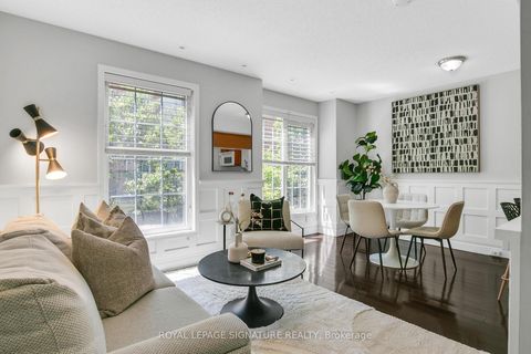 Photo 5 at 627 - 3 Everson Drive, Willowdale East, Toronto