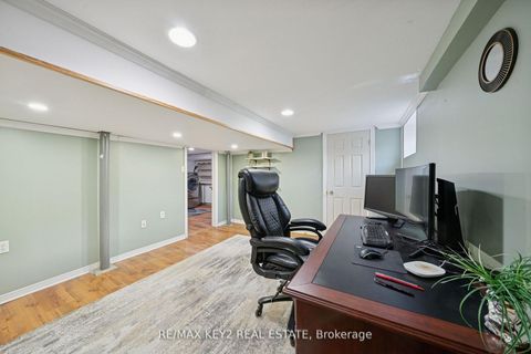 Photo 34 at 172 Allanford Road, Sullivan, Toronto