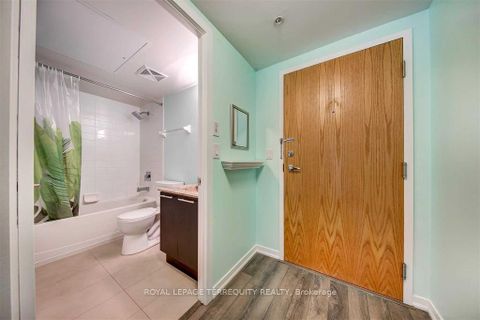 Photo 14 at 808 - 20 Joe Shuster Way, South Parkdale, Toronto