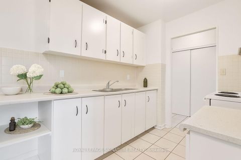 Photo 8 at 308 - 335 Driftwood Avenue, Black Creek, Toronto
