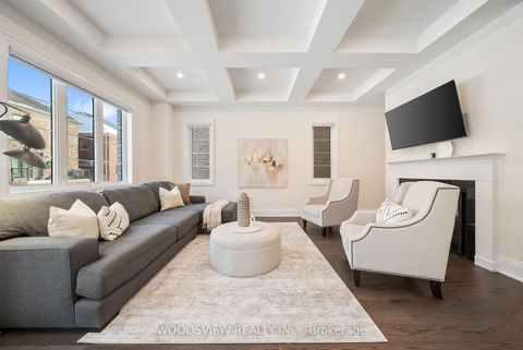 Photo 12 at 9 Ballantyne Boulevard, Vellore Village, Vaughan