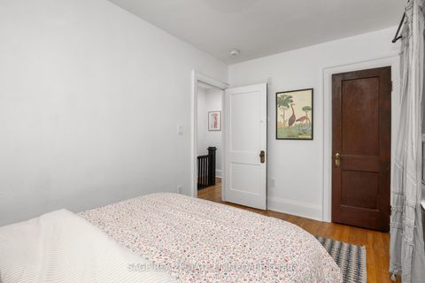 Photo 26 at 837 Windermere Avenue, Bloor West Village, Toronto