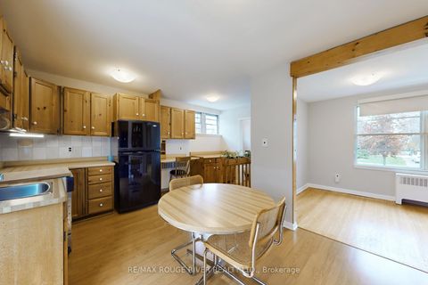 Photo 13 at 50 Dunstall Crescent, West Hill, Toronto