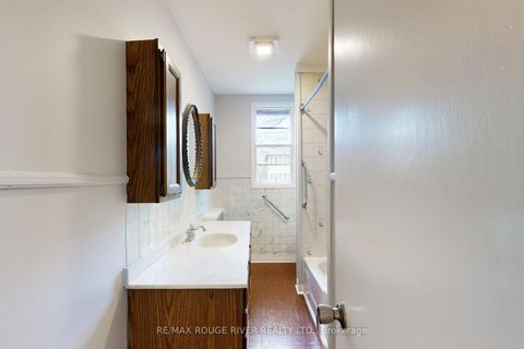 Photo 21 at 50 Dunstall Crescent, West Hill, Toronto