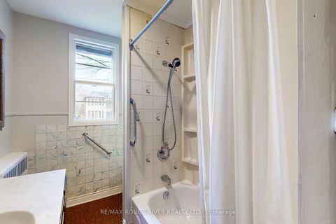 Photo 22 at 50 Dunstall Crescent, West Hill, Toronto