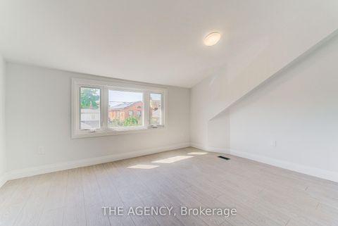 Photo 11 at 259 Robina Avenue, Oakwood Village, Toronto
