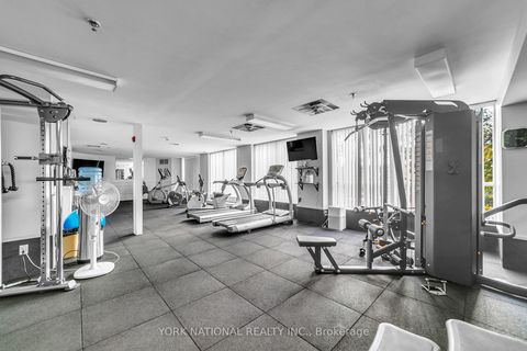 Photo 43 at 408 - 14924 Yonge Street, Aurora Highlands, Aurora