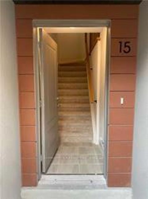 Photo 1 at 15 - 40 Orchid Place, Malvern, Toronto