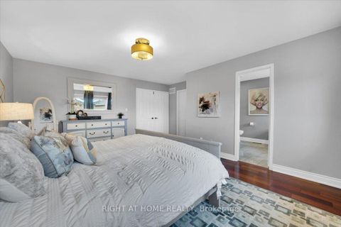 Photo 20 at 139 Monteith Crescent, Maple, Vaughan