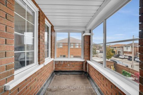 Photo 34 at 139 Monteith Crescent, Maple, Vaughan