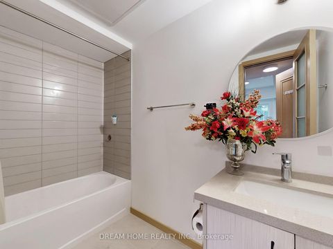Photo 12 at 205 - 3425 Sheppard Avenue E, Sullivan, Toronto