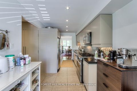 Photo 11 at 7 Maroon Mill Way, Windfields, Toronto