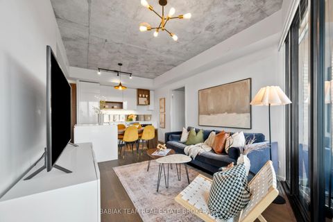 Photo 9 at 614 - 383 Sorauren Avenue, Roncesvalles, Toronto