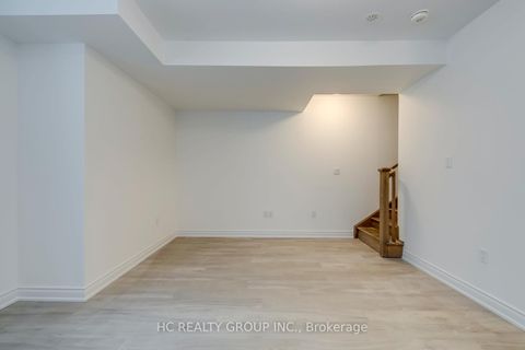 Photo 33 at 3219 Crystal Drive, GO Glenorchy, Oakville