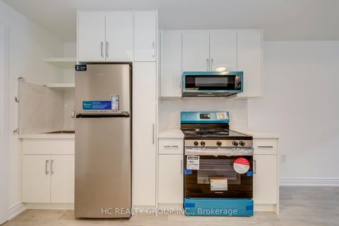 Photo 36 at 3219 Crystal Drive, GO Glenorchy, Oakville