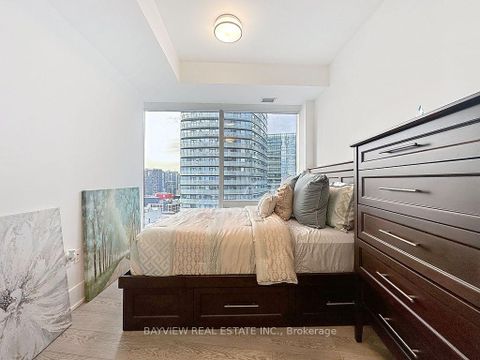 Photo 16 at 4110 - 10 York Street, Waterfront Communities C1, Toronto