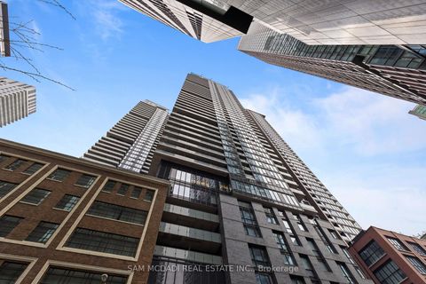 Photo 3 at 310 - 115 Blue Jays Way, Waterfront Communities C1, Toronto