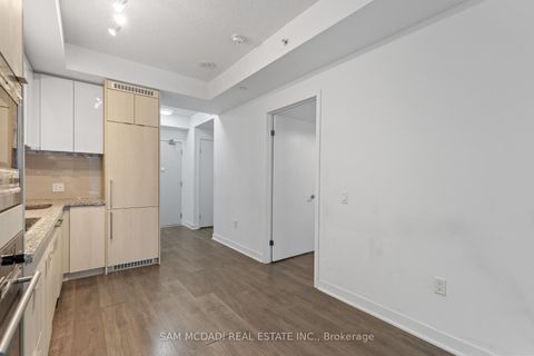 Photo 9 at 310 - 115 Blue Jays Way, Waterfront Communities C1, Toronto