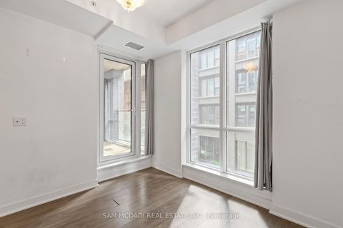 Photo 15 at 310 - 115 Blue Jays Way, Waterfront Communities C1, Toronto