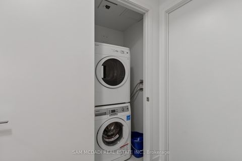 Photo 18 at 310 - 115 Blue Jays Way, Waterfront Communities C1, Toronto