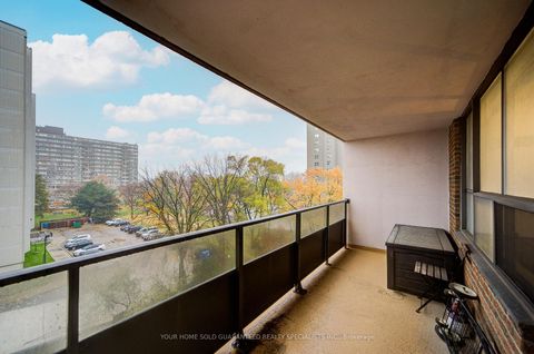 Photo 17 at 602 - 2721 Victoria Park Avenue, L'Amoreaux, Toronto