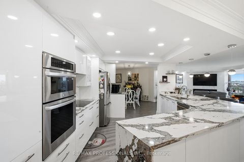 Photo 7 at 1410 - 2000 Islington Avenue, The Westway, Toronto