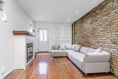 Photo 4 at 490 Montrose Avenue, Little Italy, Toronto