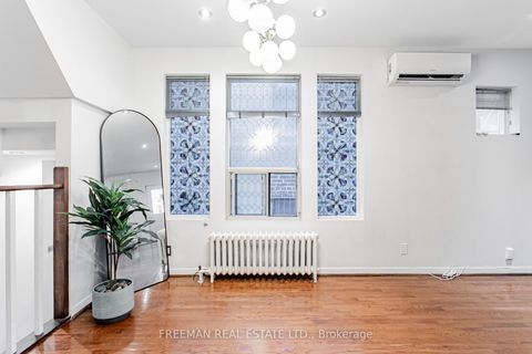 Photo 7 at 490 Montrose Avenue, Little Italy, Toronto