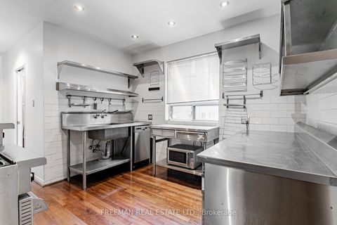 Photo 8 at 490 Montrose Avenue, Little Italy, Toronto