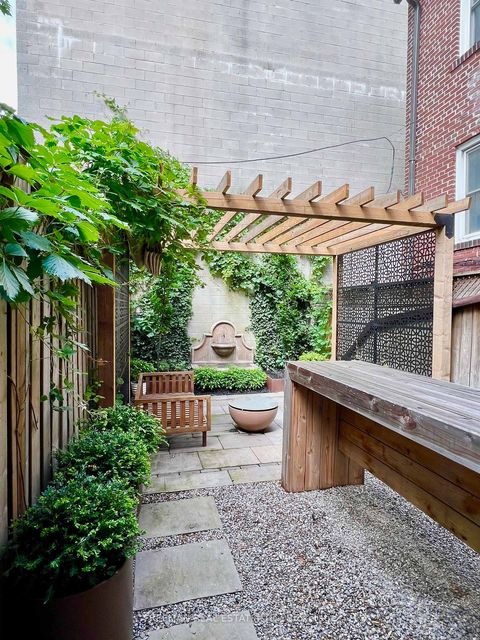 Photo 36 at 490 Montrose Avenue, Little Italy, Toronto